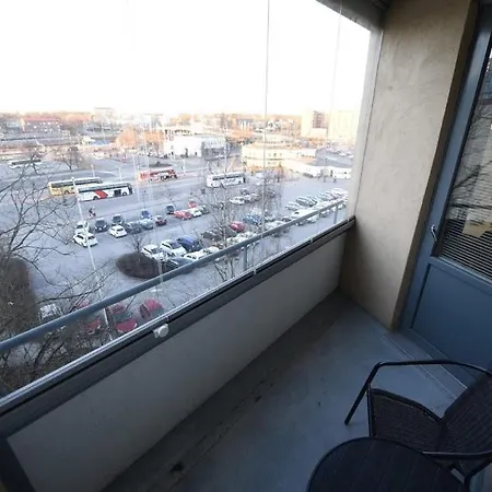 Apartman Center At The Bus Station With Balcony And Sauna