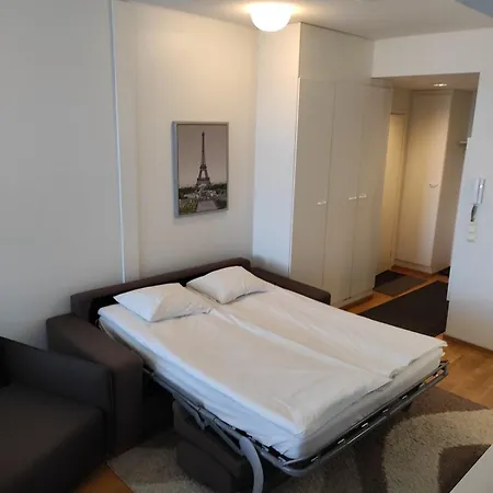 Apartman Center At The Bus Station With Balcony And Sauna *